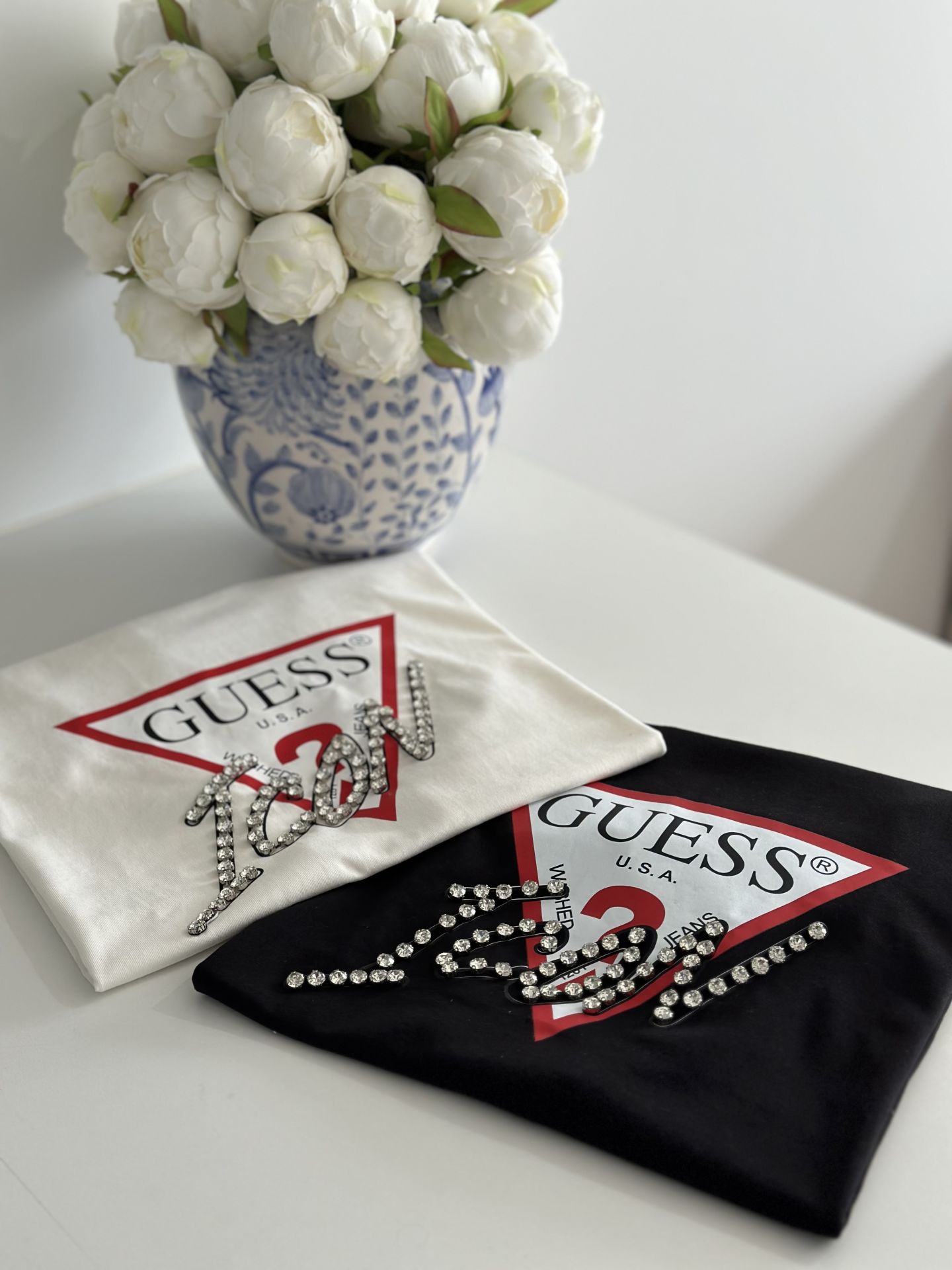 Guess Tshirt