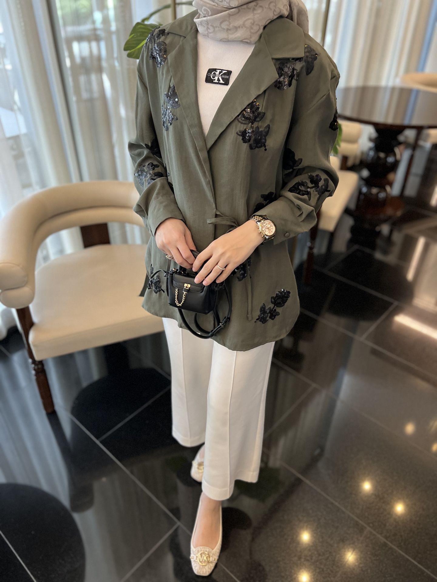 Pul detaylı kimono haki