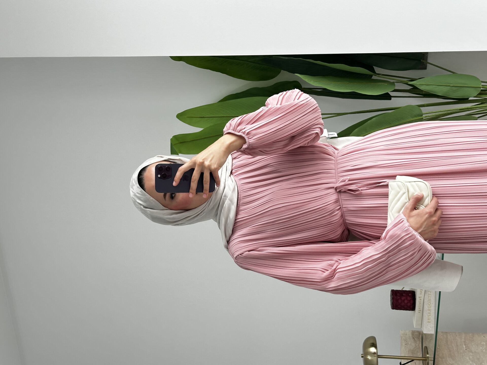 Piliseli elbise pembe