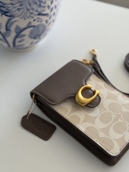 Coach telefon çantası
