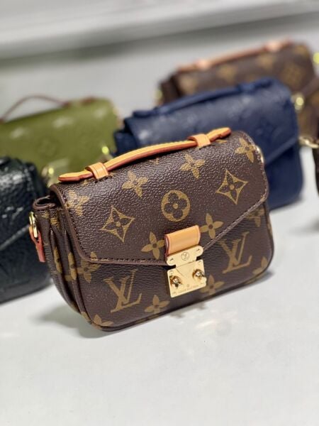 Lv mini çanta