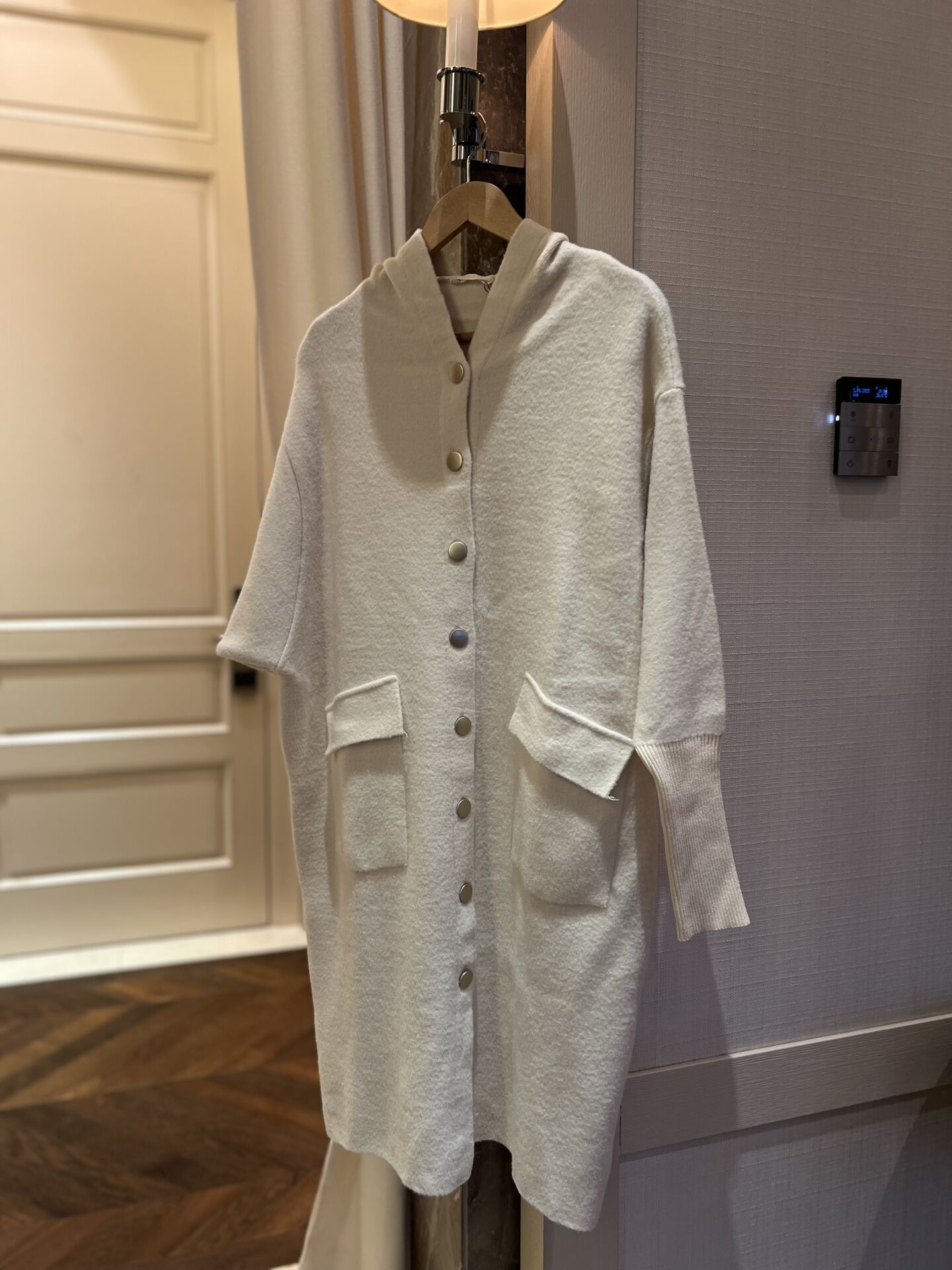 Angora Kolu Triko Detaylı Hırka KREM