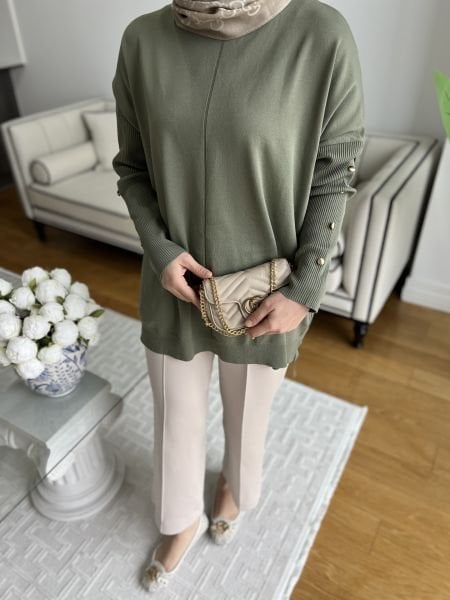 Kolları düğmeli kazak Çağla yeşili / ÖN SİPARİŞ