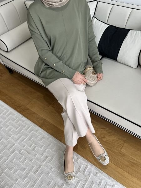 Kolları düğmeli kazak Çağla yeşili / ÖN SİPARİŞ