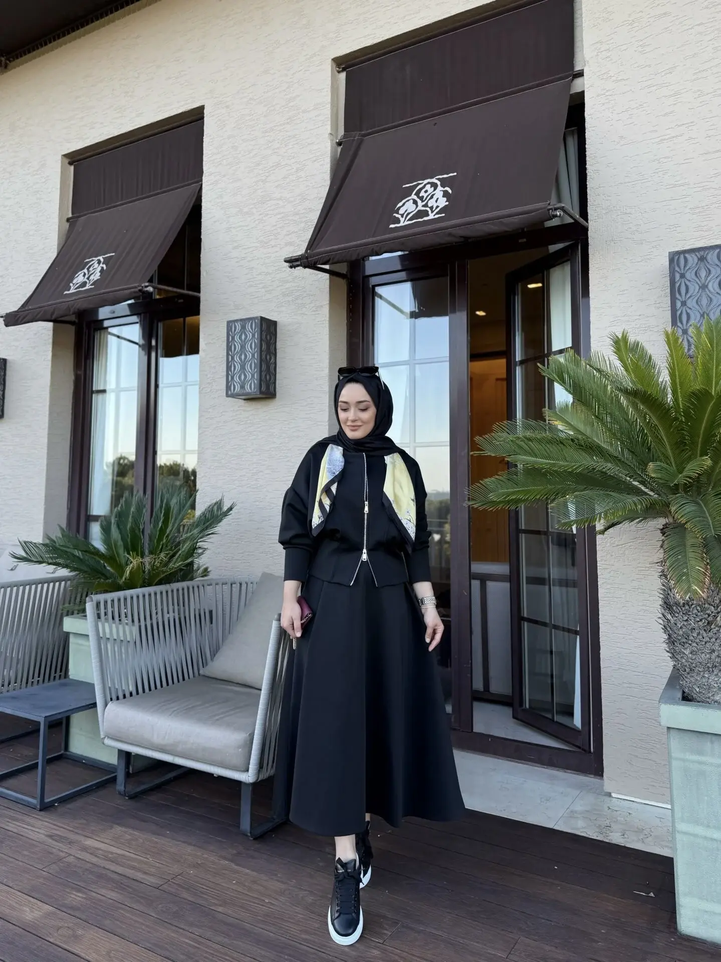 Scuba Etek Siyah / ön sipariş