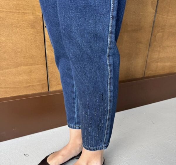 Taşlı denim pantolon