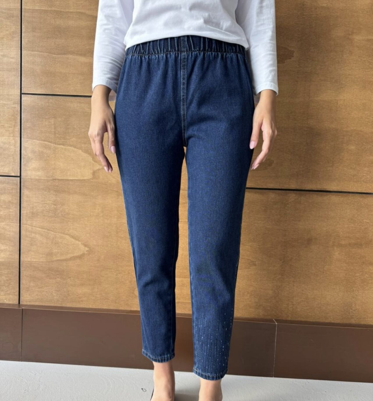 Taşlı denim pantolon