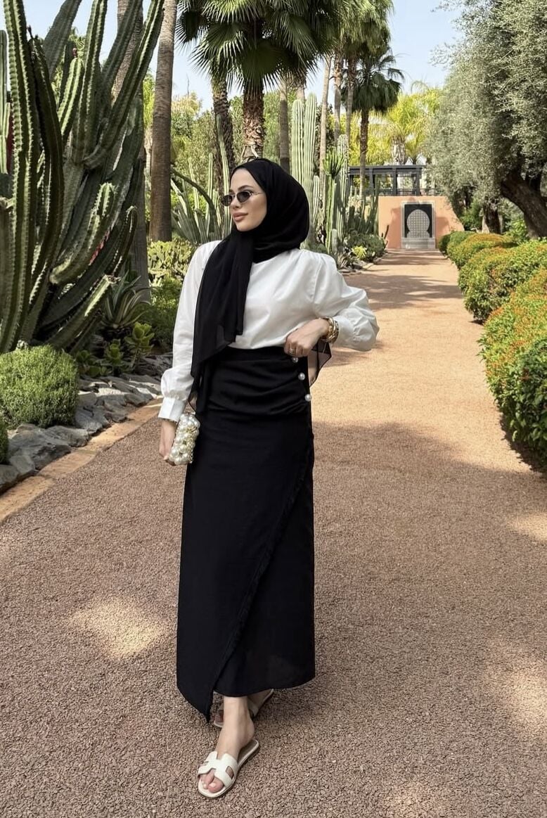 İnci detaylı anvelop etek siyah