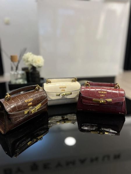 Guess Çanta