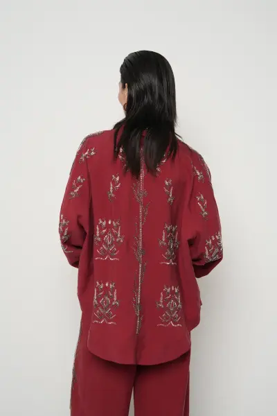 Yeni işlemeli kimono bordo