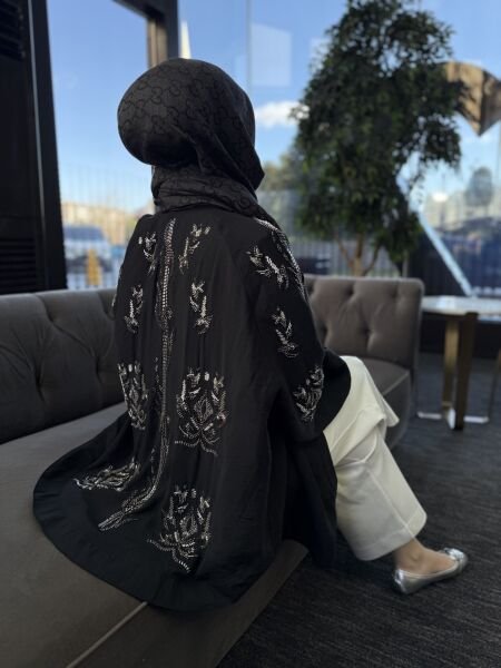 Yeni işlemeli kimono siyah