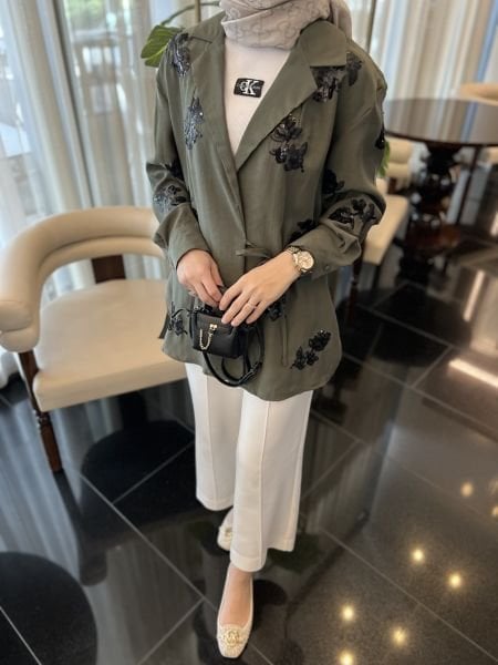 Pul detaylı kimono haki