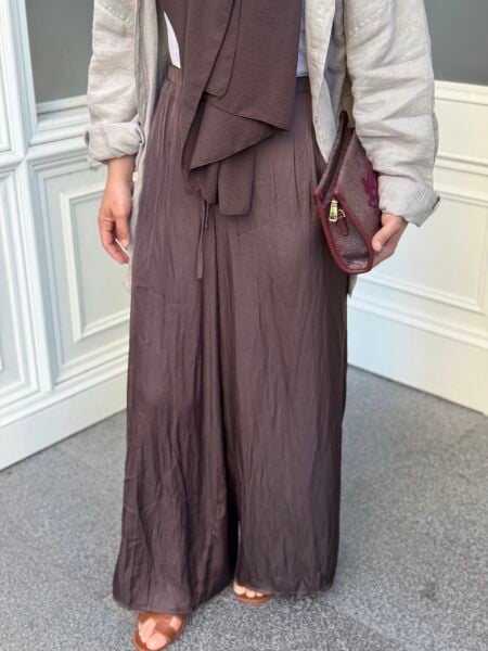 Zara saten pantolon kahve
