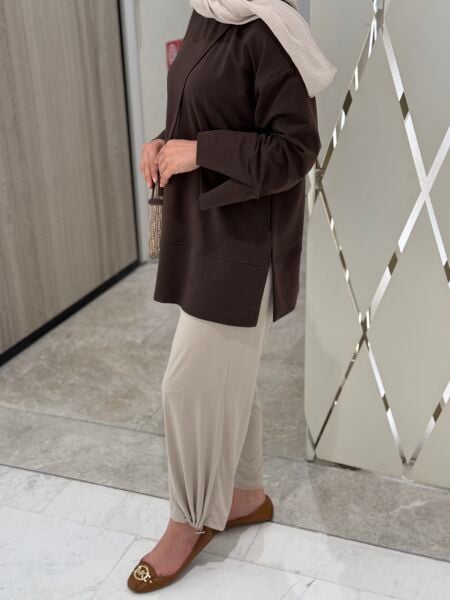 Kol detaylı tunik kahve