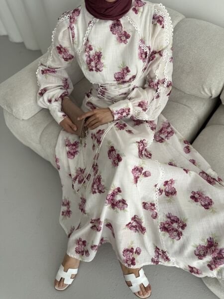 Belden bağlamalı elbise
