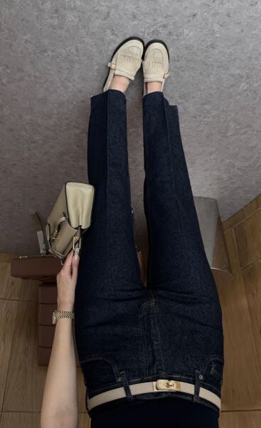 Ütü izli kot pantolon