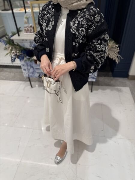 İthal işlemeli kot ceket