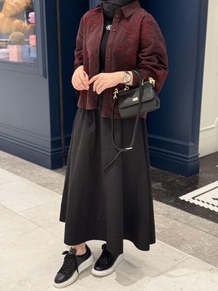 Nakış işlemeli gömlek bordo