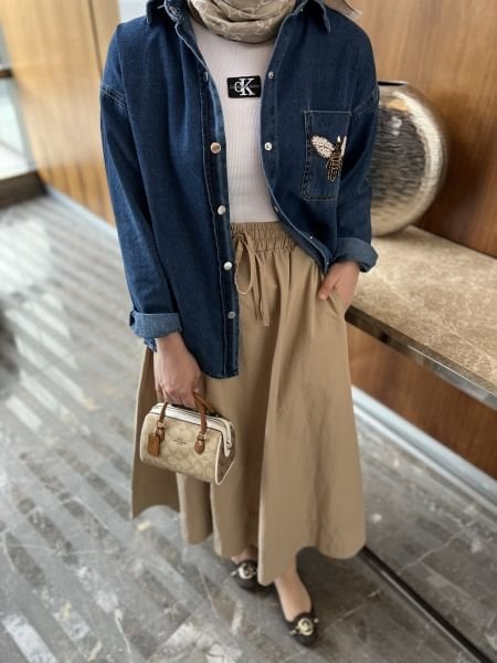 Arı detaylı gömlek