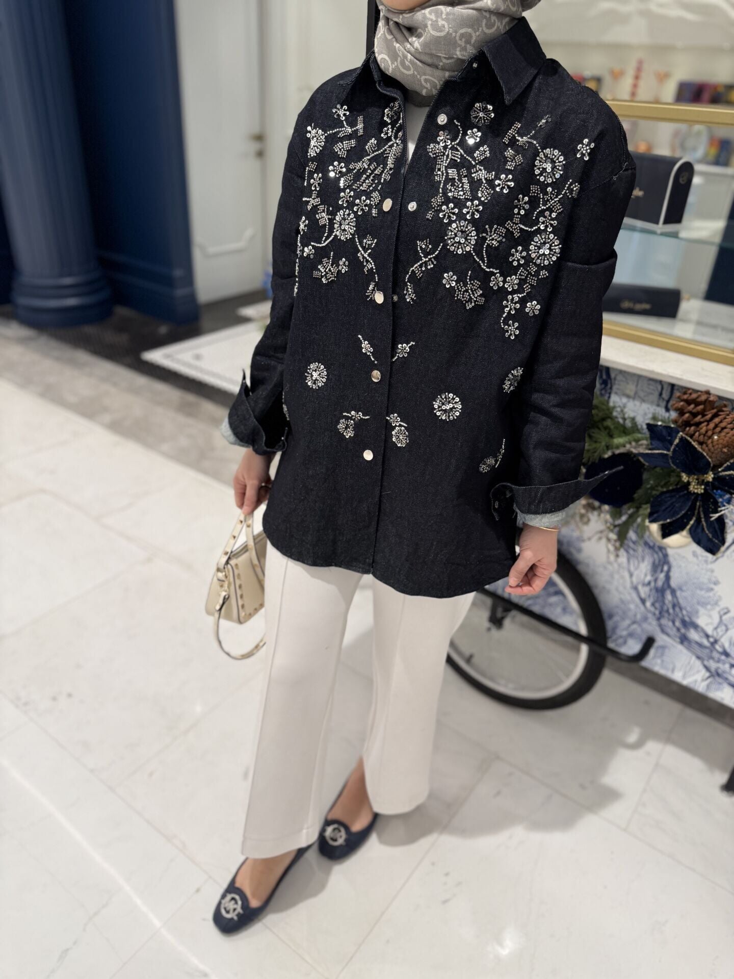 İthal işlemeli kot gömlek