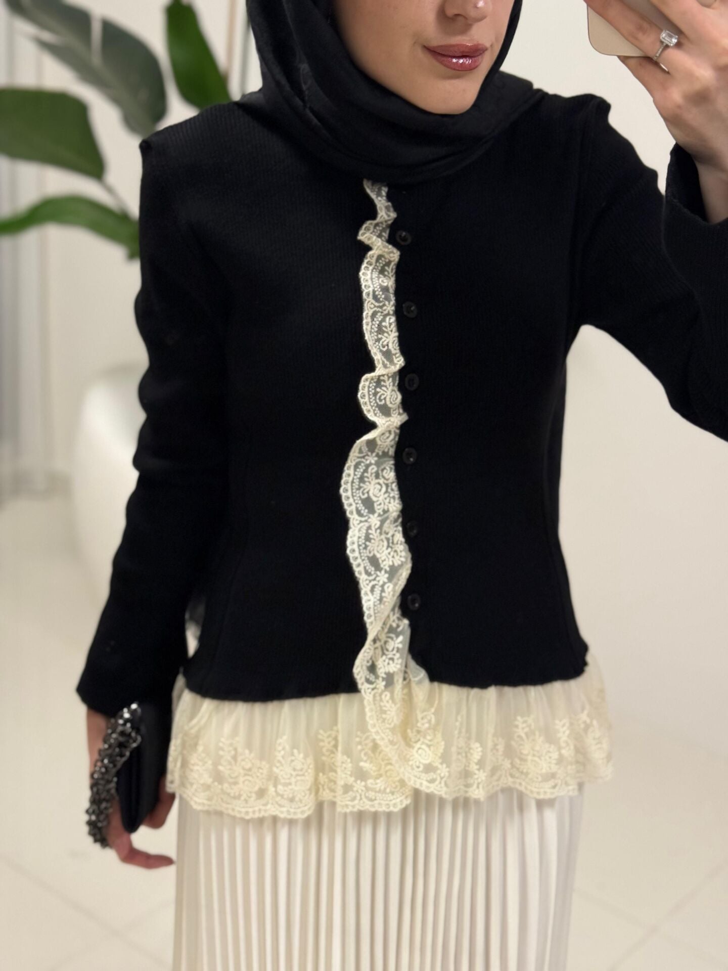 Dantel detaylı hırka