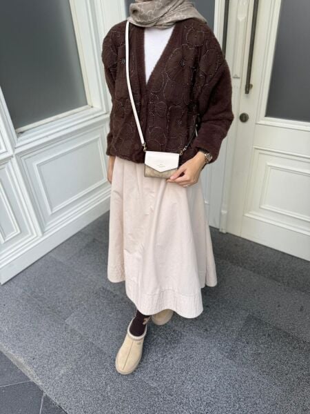 Çiçek Detaylı Angora Hırka Kahverengi