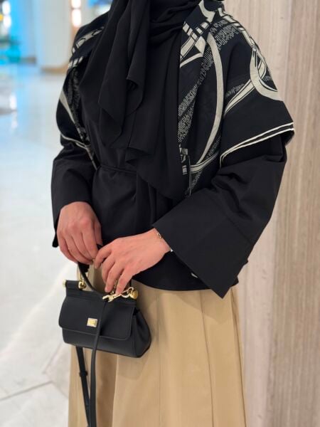 Omuz şalı / siyah desen