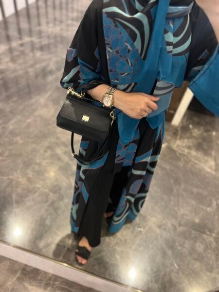 Desenli Şallı Abaya