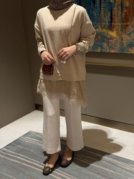 Dantel detaylı Sweatshirt Camel