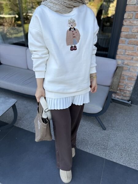 Sweatshirt Nakışlı