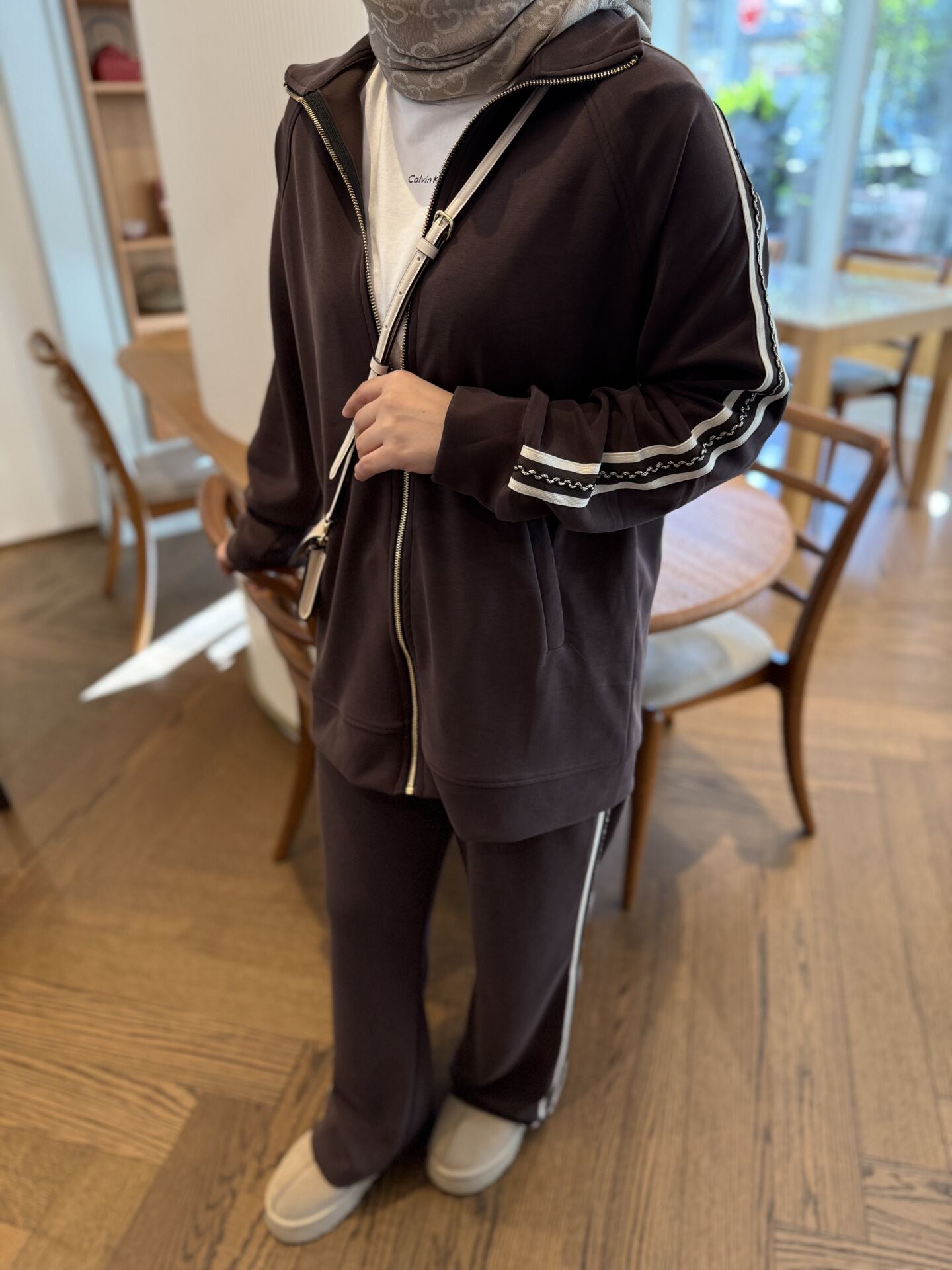 Oysh* Şeritli Takım Kahverengi