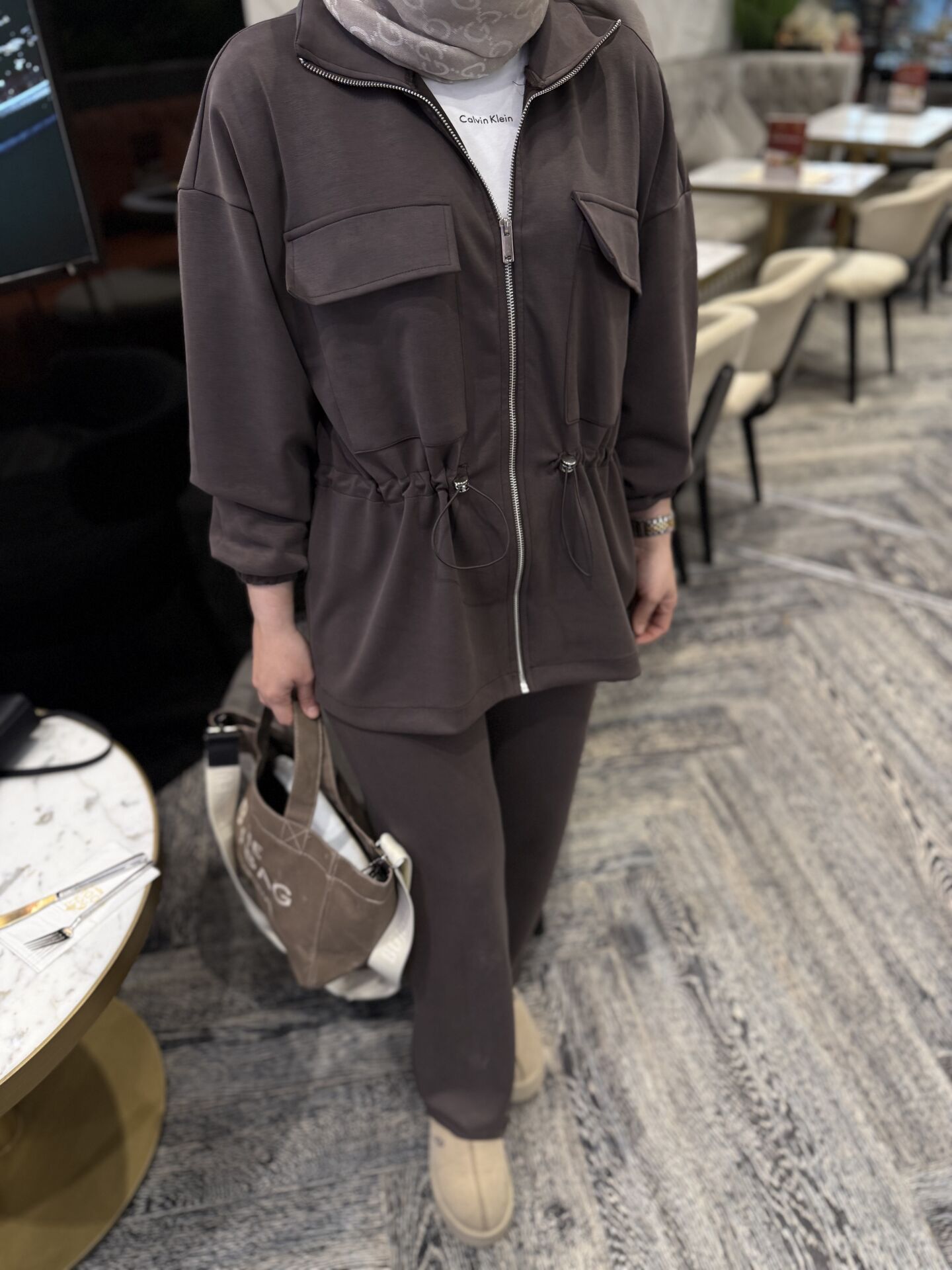 Kai beli büzgülü OYSHO takım kahverengi