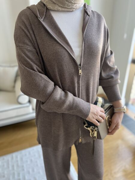 OYSHO İnce çift fermuarlı Triko Takım / Vizon