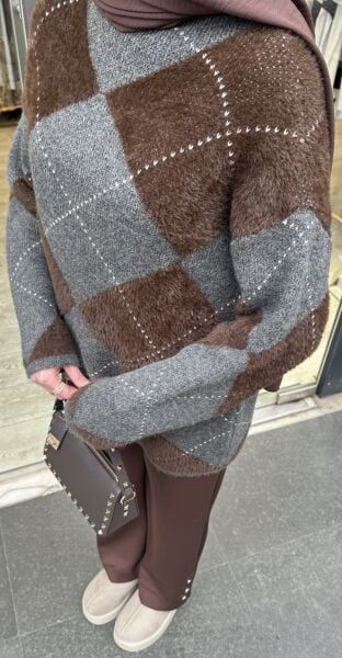 Baklavalı kazak kahve