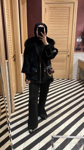 Angora yakası kürklü kaban siyah