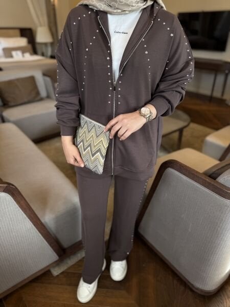 Zımbalı Takım / Kahverengi