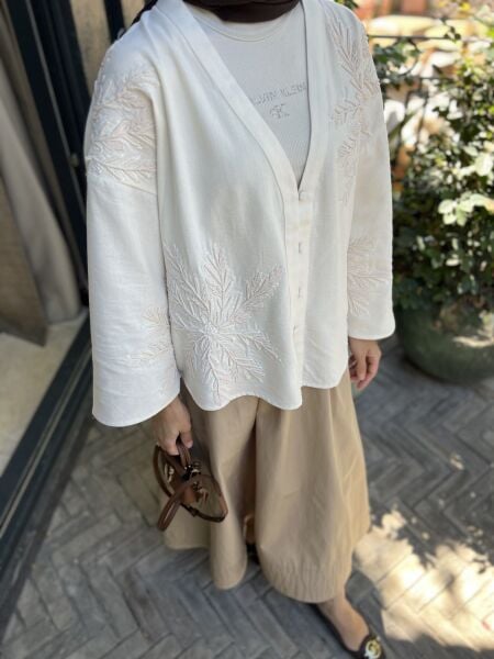 İthal Nakışlı Gömlek