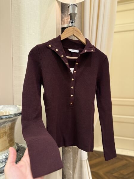 Dik Yaka Çıtçıtlı Triko Kazak